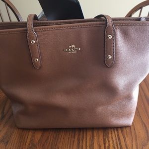 Coach tote purse (SOLD)